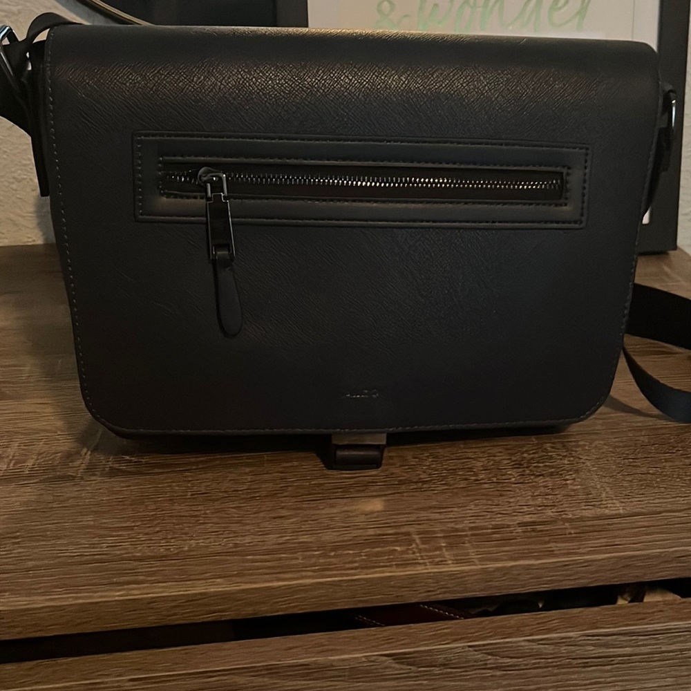 Aldo  Brocckomount Hand bag